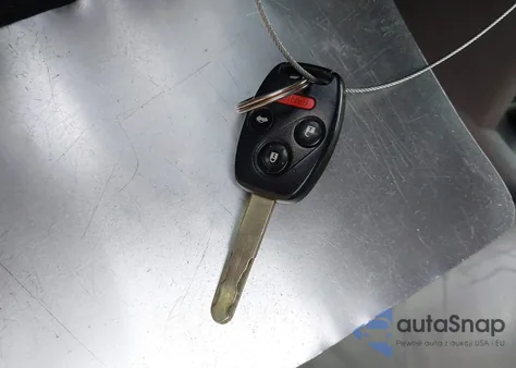 2010 Honda Accord 3.5 Ex-L z USA, uszkodzony, nr VIN 1HGCP3F85AA004498